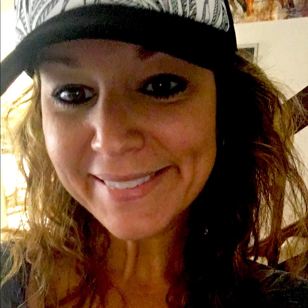 Meet your Posher, Amber